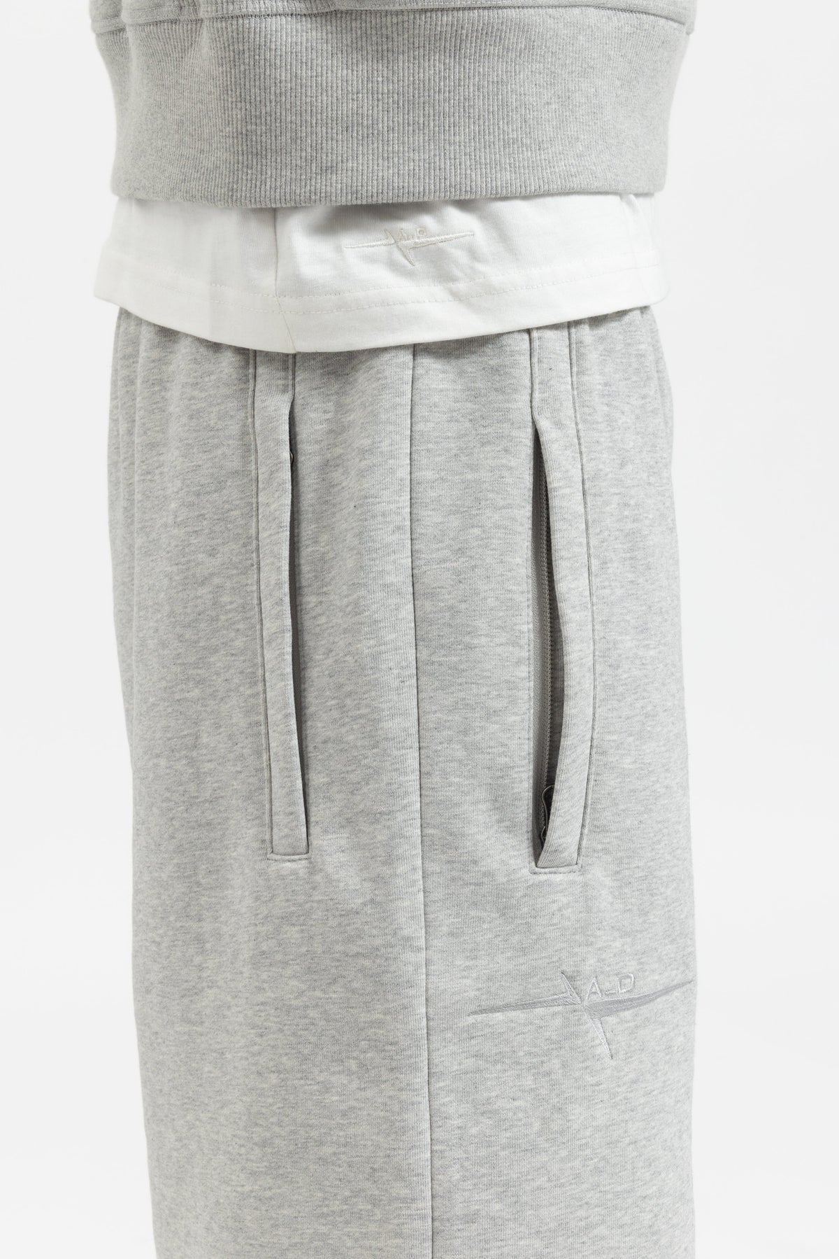 DRIFT JOGGER SHORTS -  GREY