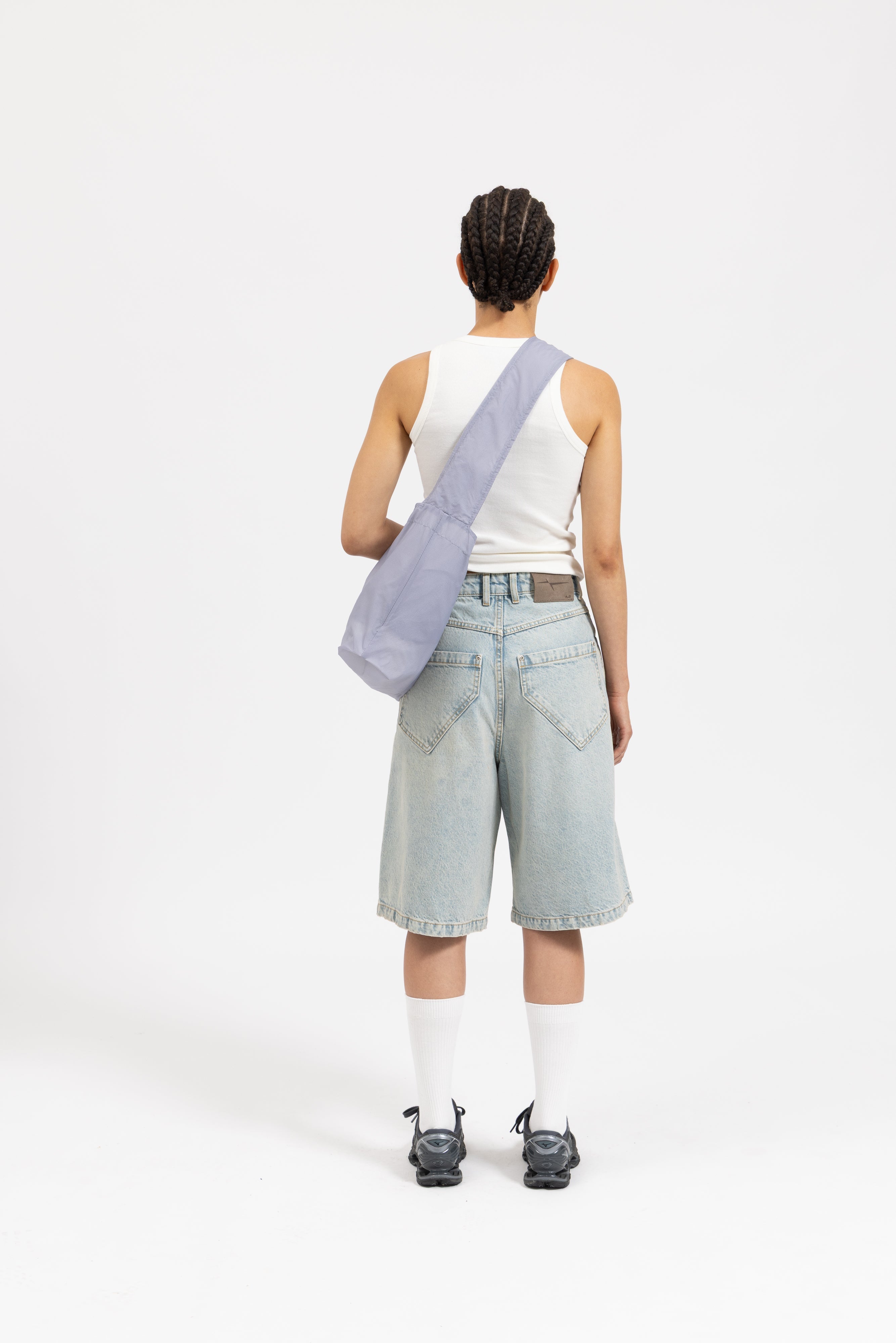 BAGGY DENIM SHORTS - TRUE BLACK