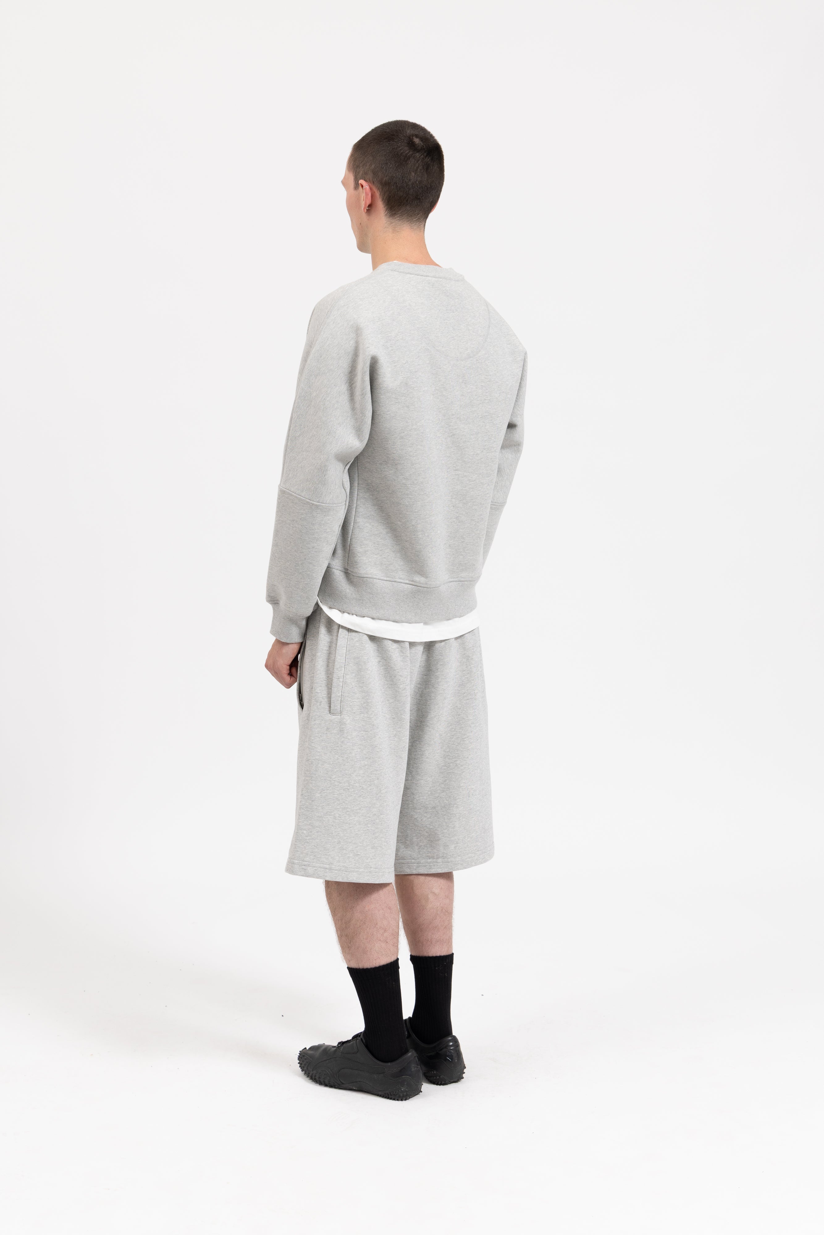 DRIFT CREWNECK - GREY